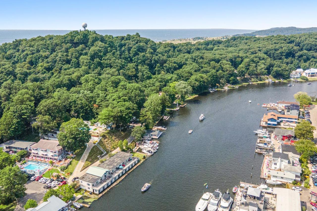 Waterside Suites Saugatuck Chambre photo